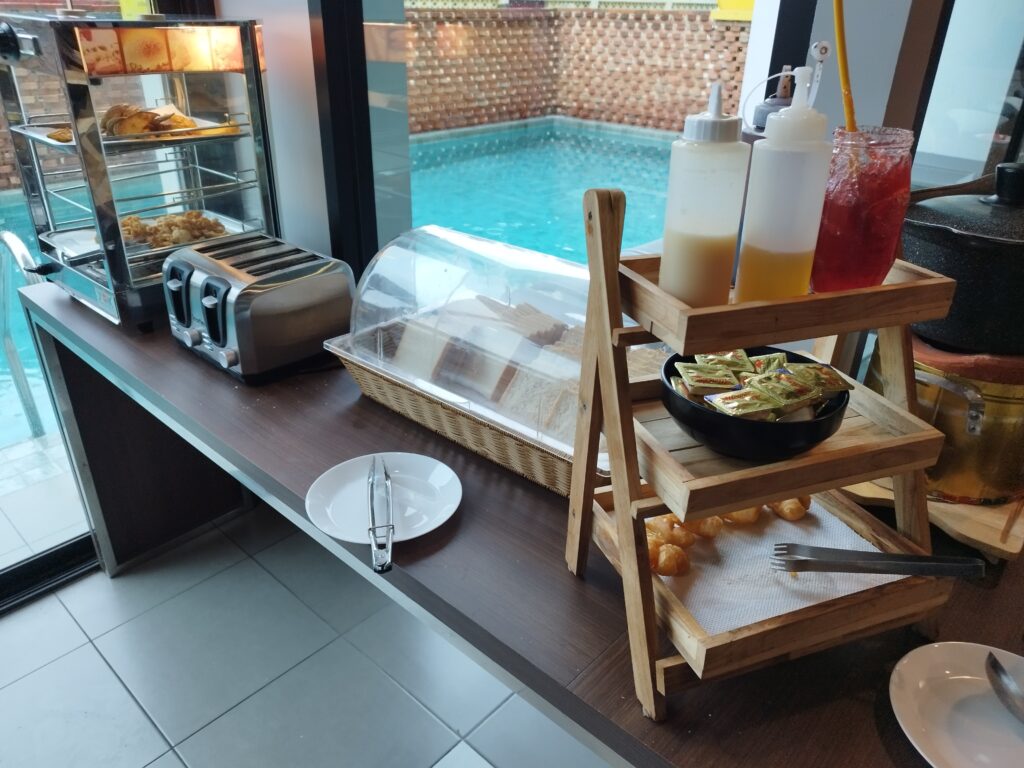 チェンマイ子連れオススメホテル・ターペー門近く