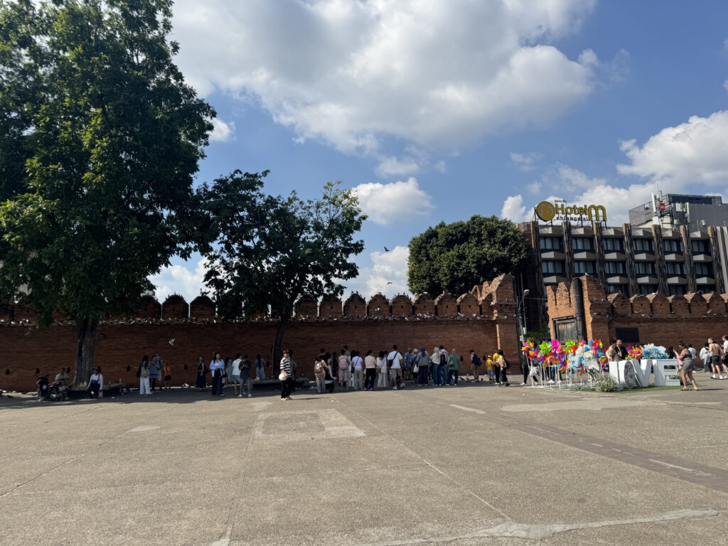 チェンマイ子連れオススメホテル・ターペー門近く